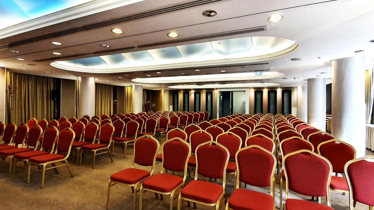 Hotel Minerva ブカレスト エクステリア 写真