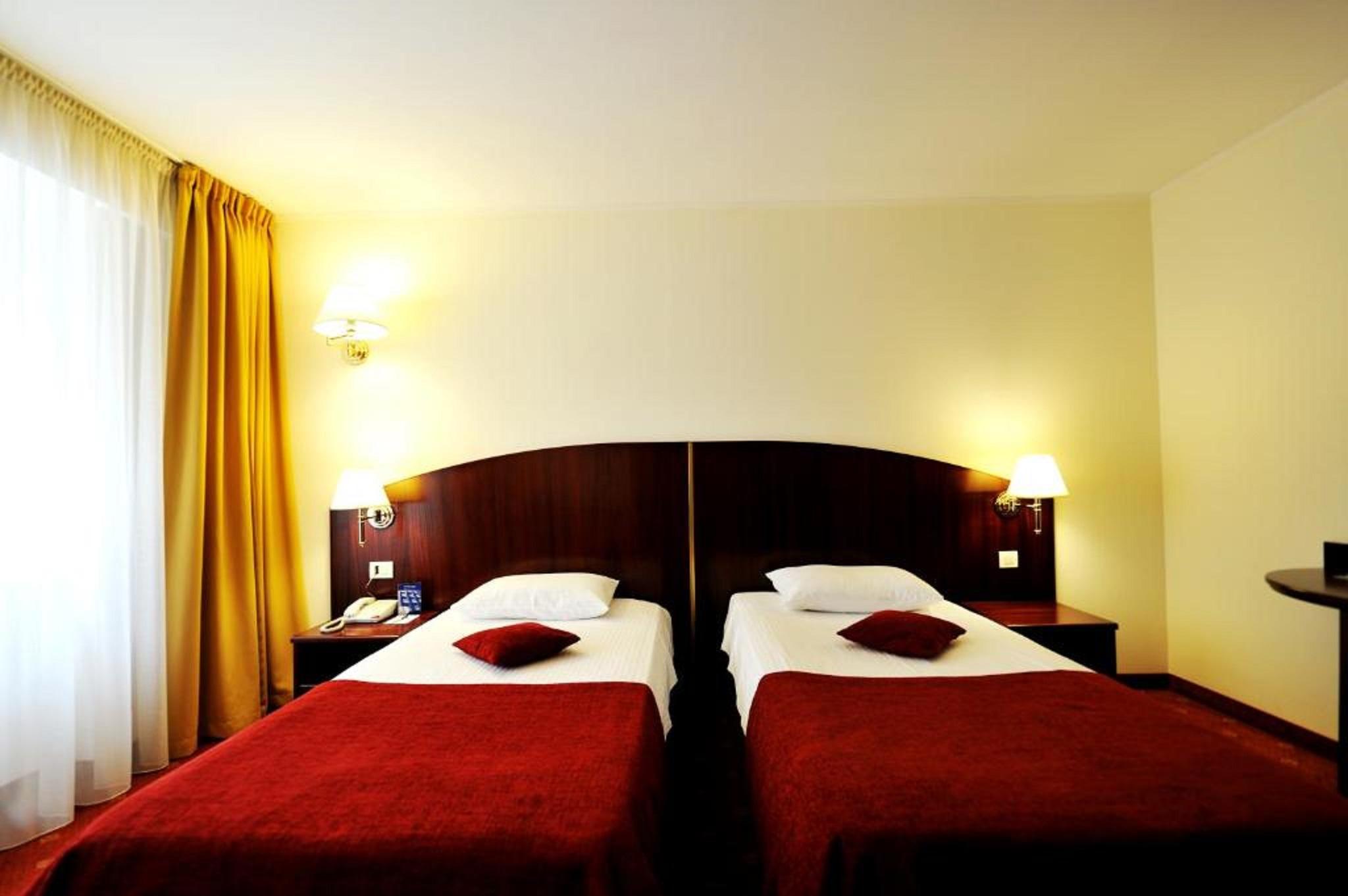 Hotel Minerva ブカレスト エクステリア 写真