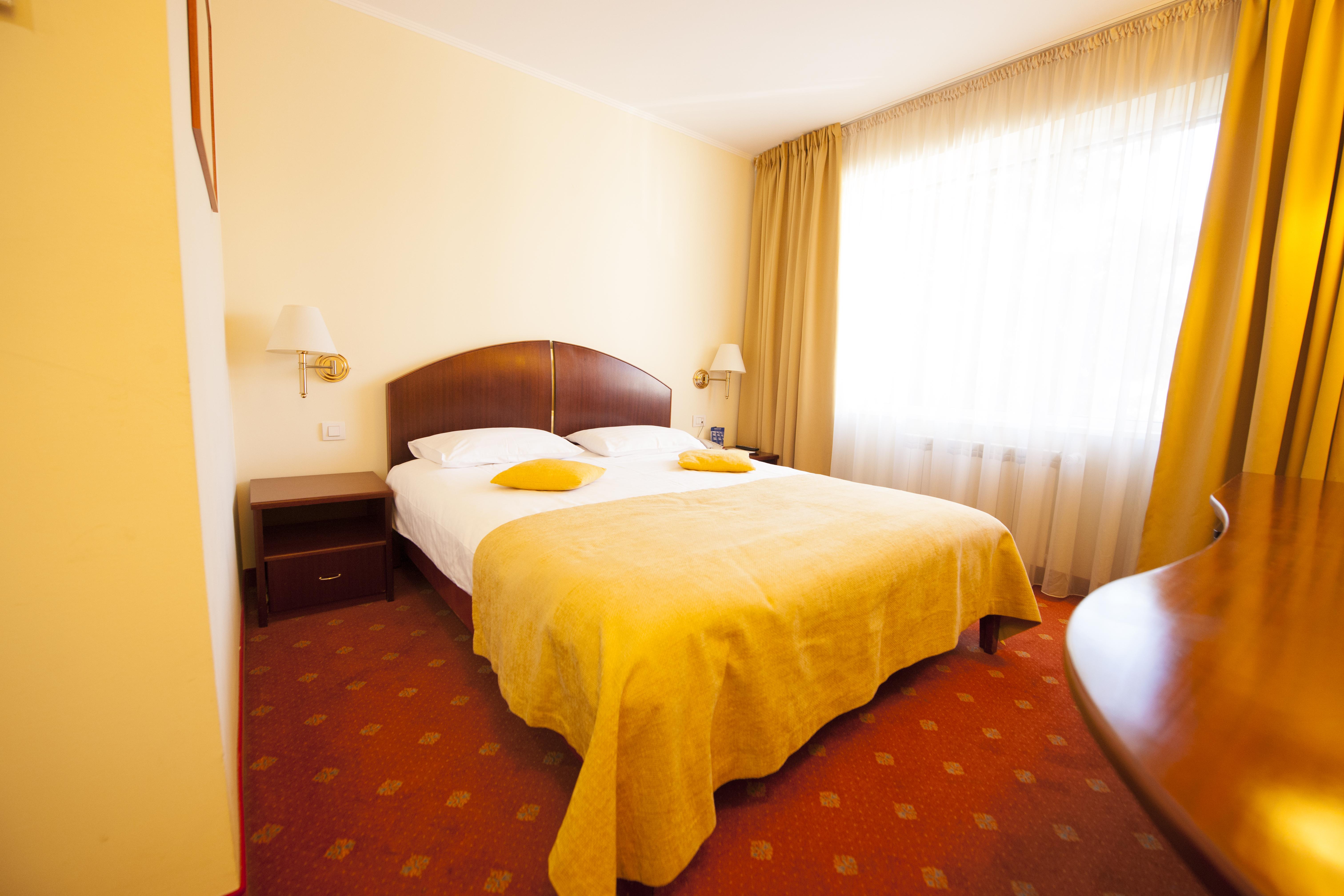 Hotel Minerva ブカレスト エクステリア 写真
