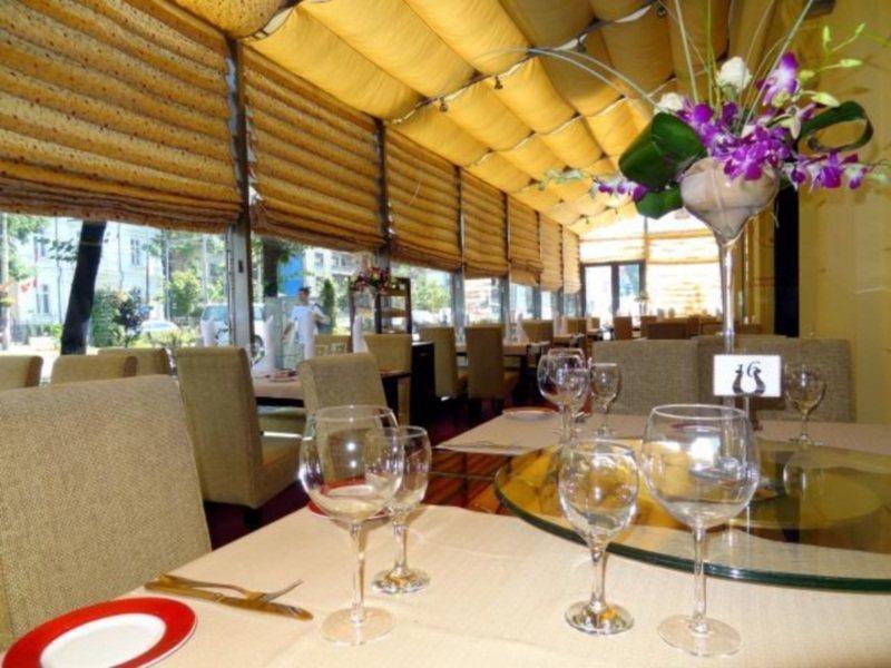 Hotel Minerva ブカレスト レストラン 写真