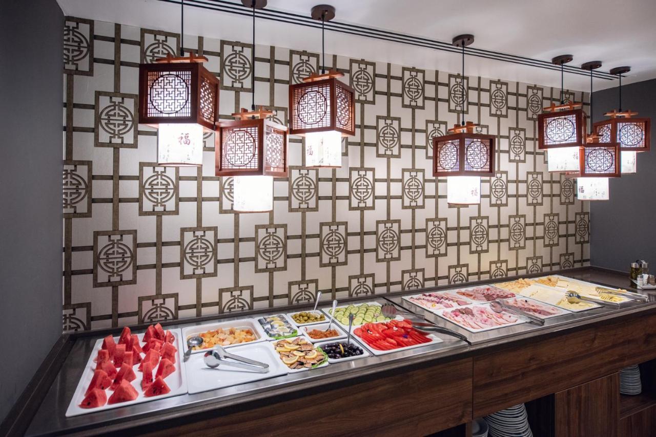 Hotel Minerva ブカレスト エクステリア 写真